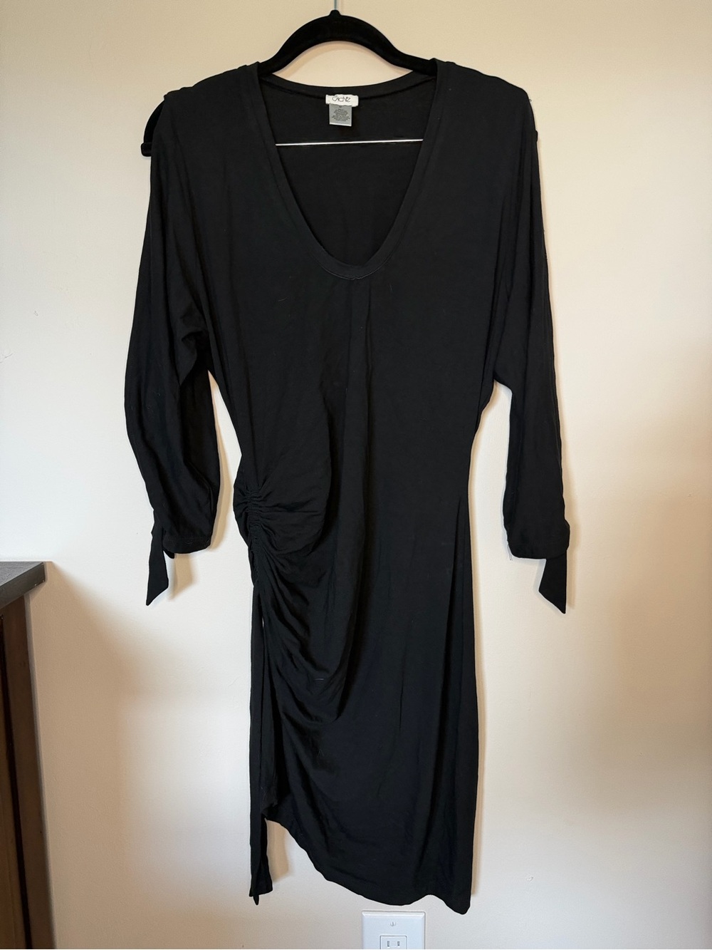 Cache Black Long-Sleeve Ruched V-Neck Midi Dress